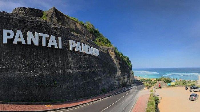 The popularity of Pandawa beach as one of the tourist attractions on the island of Bali makes it a must-visit place and tour destination when tourists choose a tour package in Bali, especially when taking a tour to the Bali Selatam area.