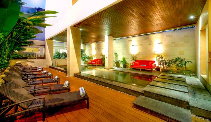 Cozy Atmosphere at Euphoria Kuta Hotel