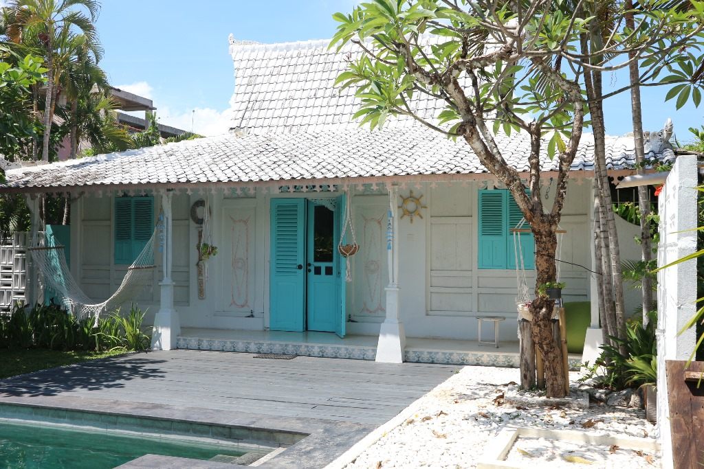 White Sea View At Soobali Atap Putih Villa