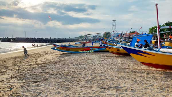 The Popular Places To Visit, Kedonganan Beach