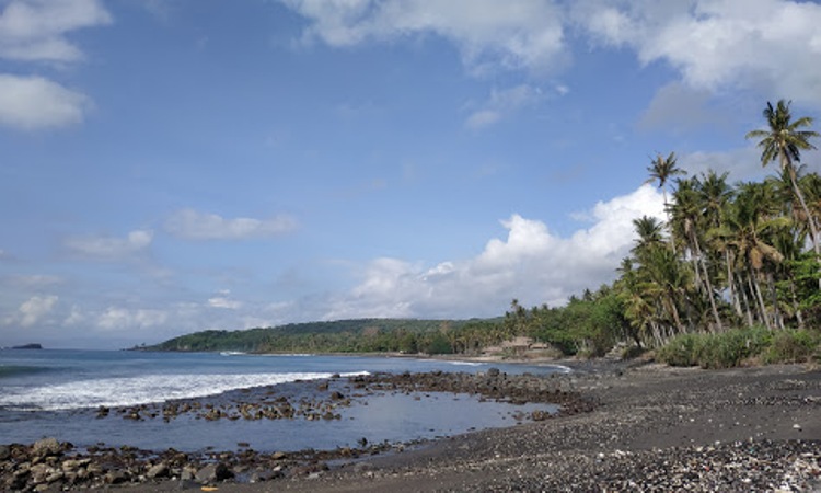 Black Sand Beach Attractiveness, Jasri Beach