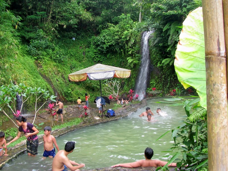 Enjoying a Vacation at Angseri Hot Springs